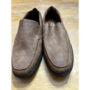 Men's Size 11W Van Heusen Tan Suede Loafers